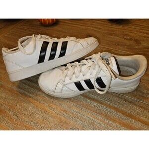 Size 5 1/2 - adidas NEO Baseline White - AW4409